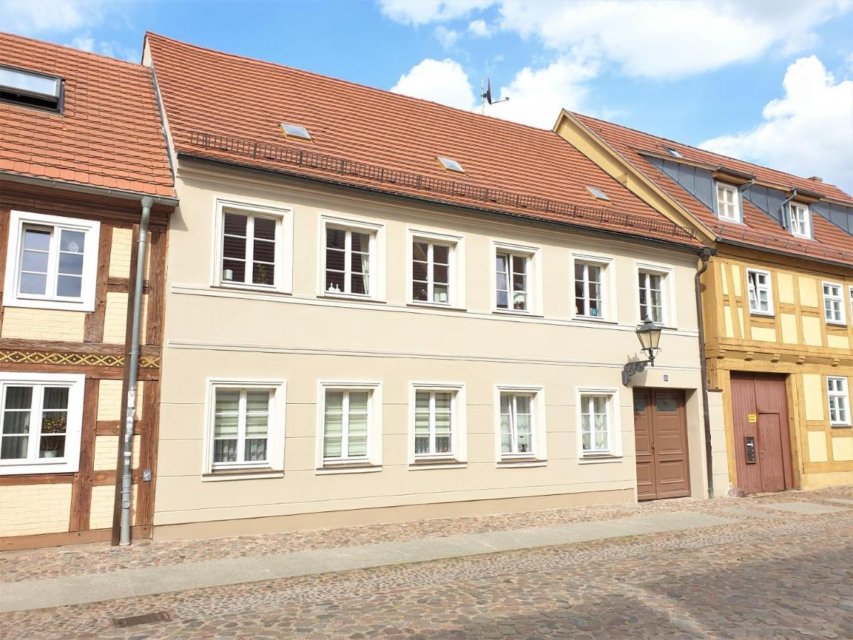 Travel Art Boardinghouse Aparthotel Neuruppin Exteriör bild