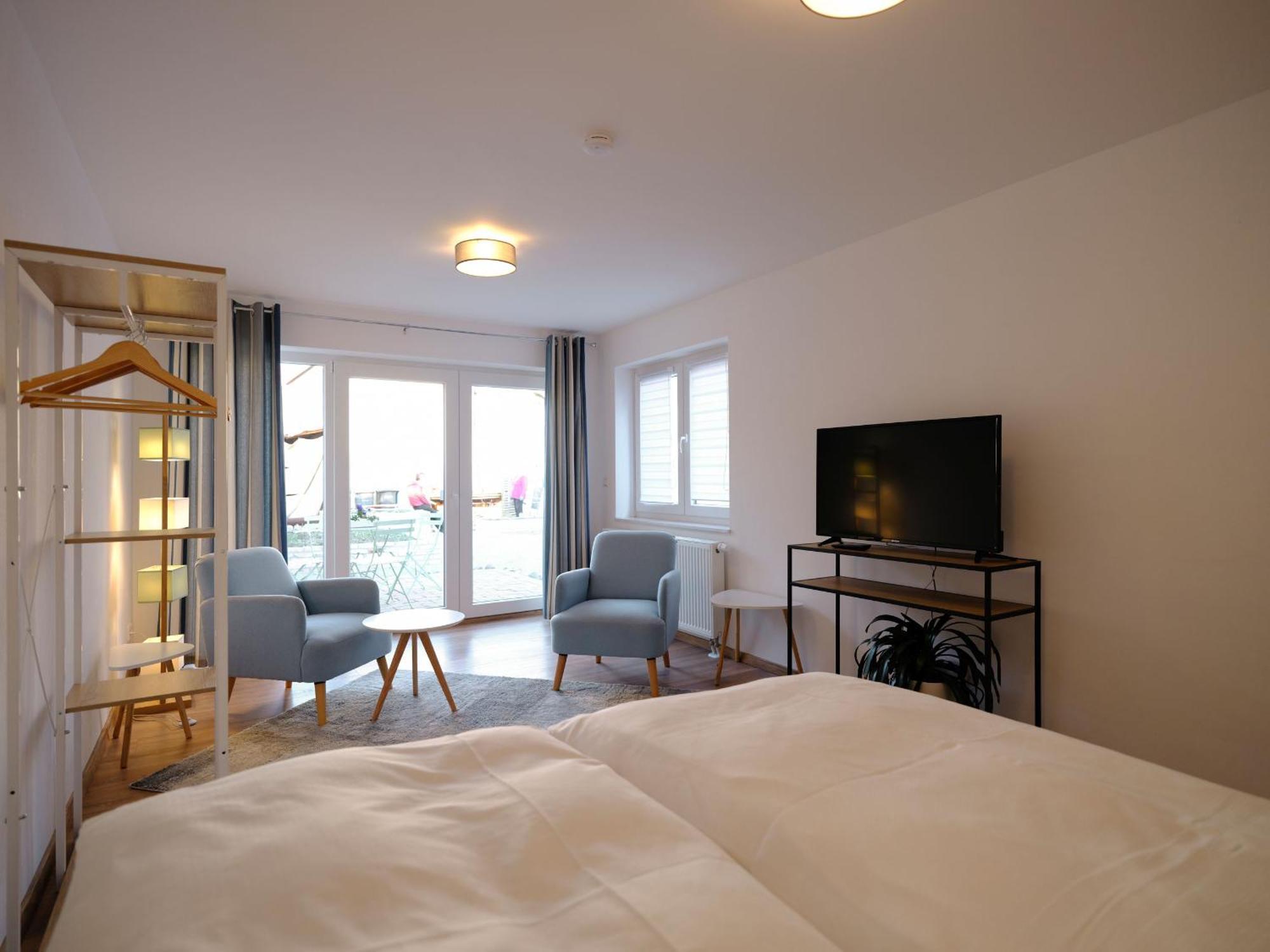 Travel Art Boardinghouse Aparthotel Neuruppin Exteriör bild