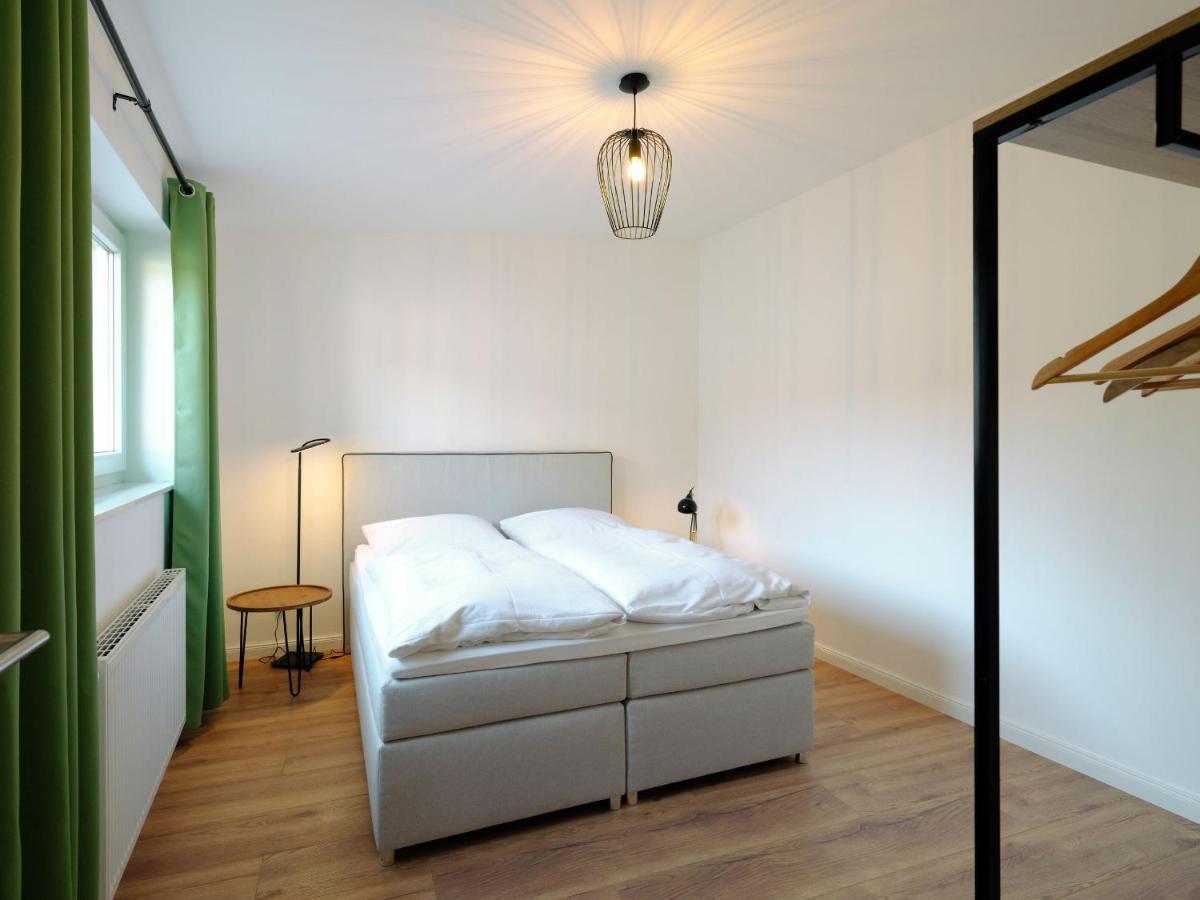 Travel Art Boardinghouse Aparthotel Neuruppin Exteriör bild